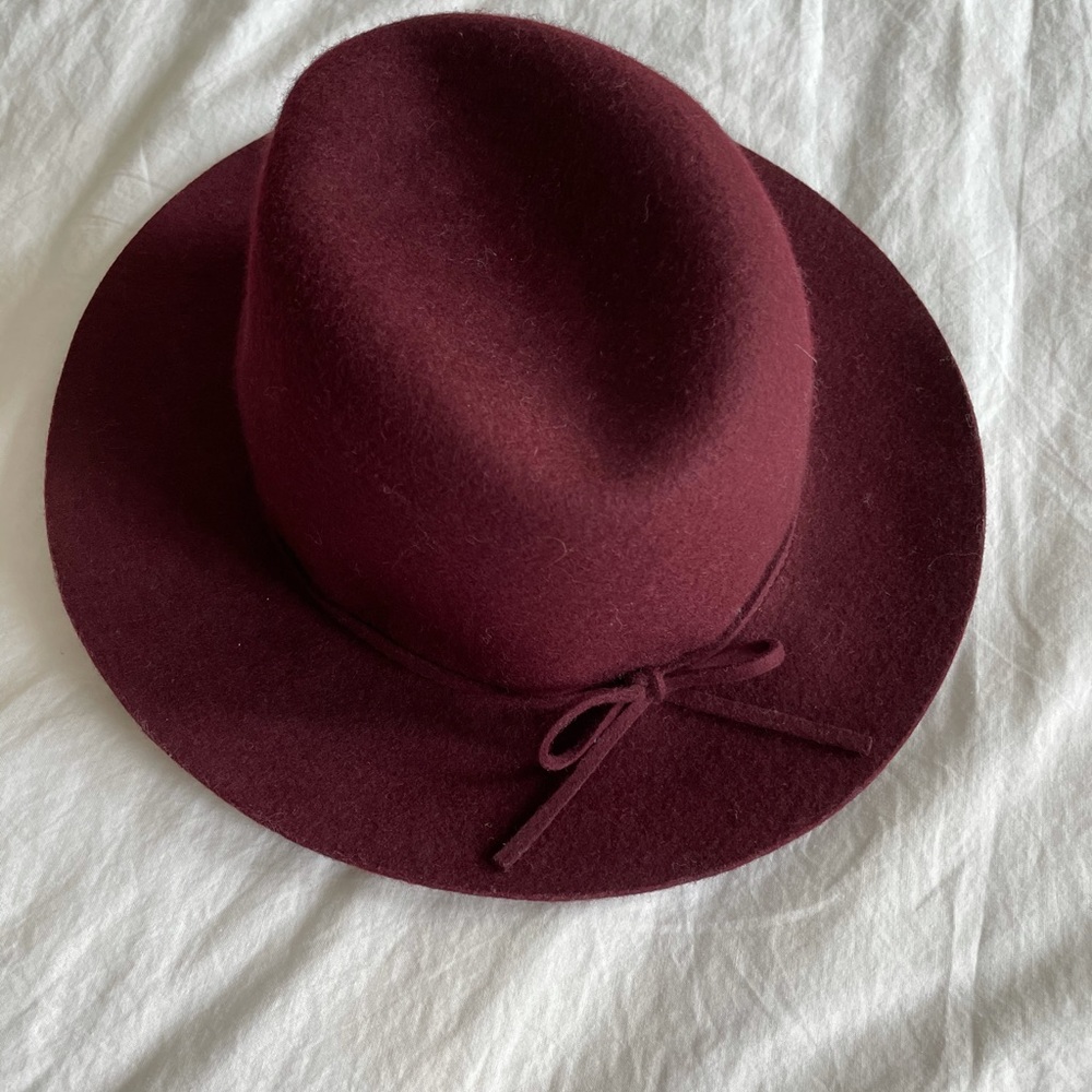 Hat - Picture 2 of 3